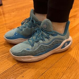 Under Armour Curry 11 Blue Basketball Shoes men’s 8 / WMNS 9.5